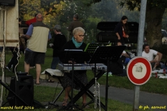 marche festif 4-8832